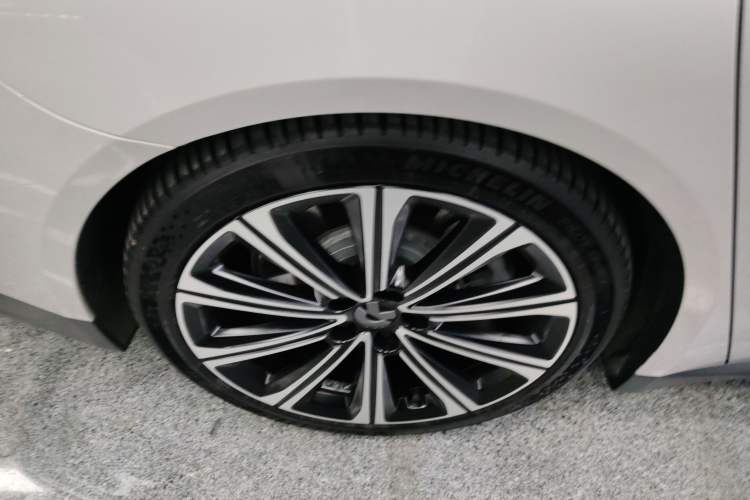 Used Nio ET7 2024 75 kWh Executive Signature Edition
