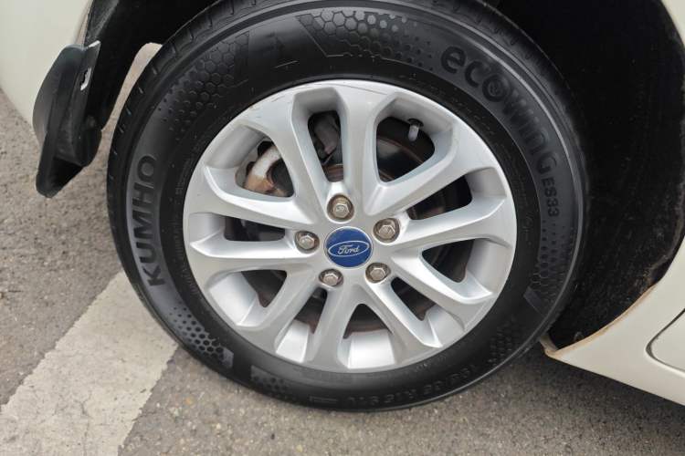 Used Ford Focus 2013 Hatchback Classic 1.8L Manual Millionth Anniversary Edition