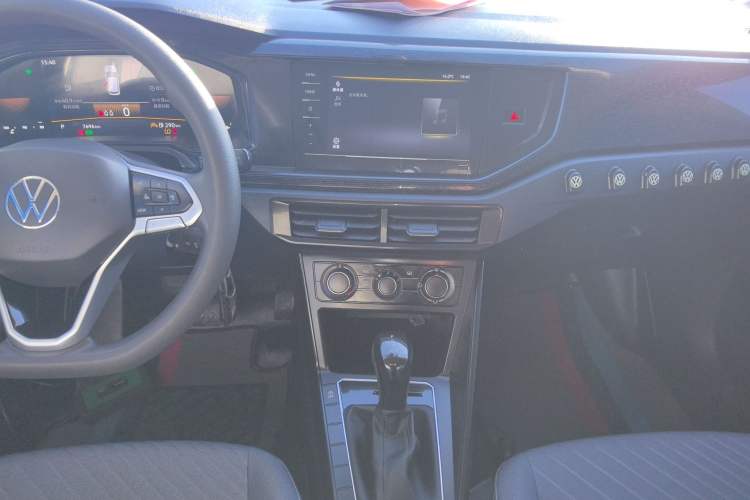 Used Volkswagen Lavida 2023 New Sharp 1.5L Automatic Excellent New Edition