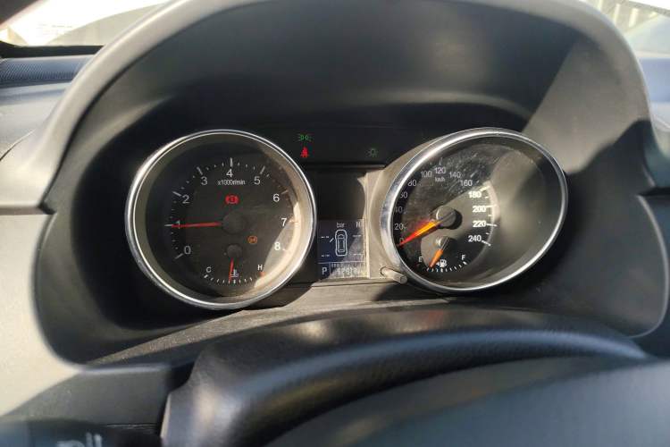 Used Haval M6 2019 1.5T DCT Two-Wheel Drive Elite Version China VI Standard
