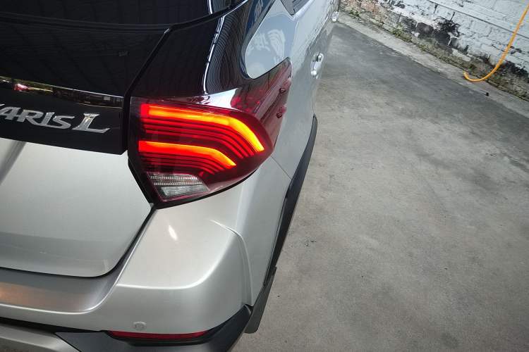 Used Toyota YARiS L 2021 1.5L CVT Luxury Edition
