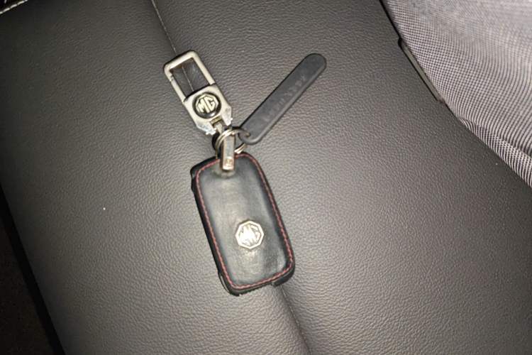 Used MG ZS 2018 1.5L Automatic Luxury Edition China V Standard
