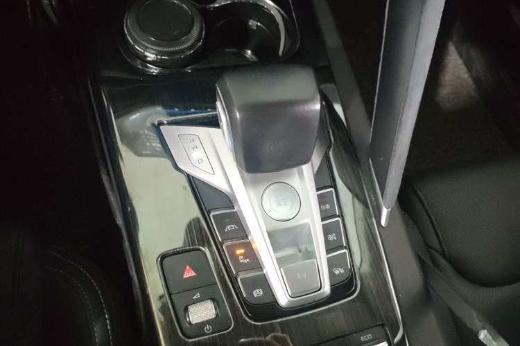 Used BYD Song Pro New Energy 2019 DM 1.5T Four-Wheel Drive Performance Edition Flagship Model
