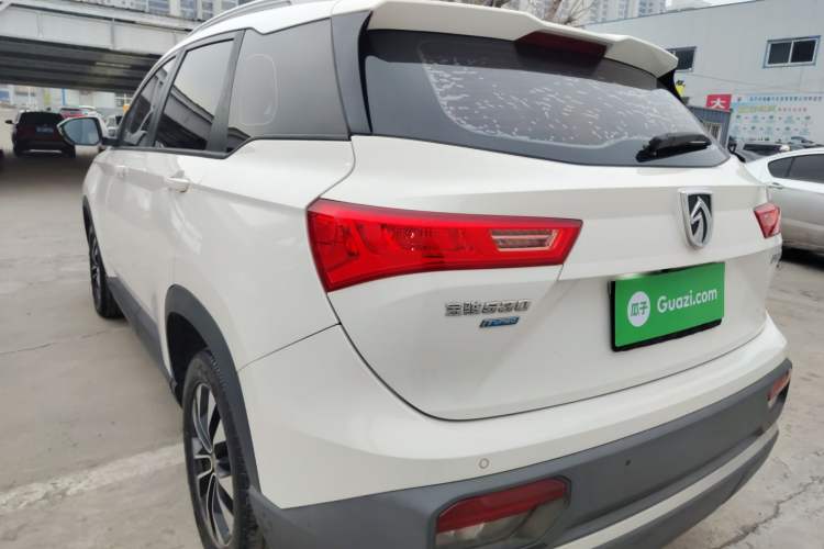 Used Baojun 530 2021 Global Car Anniversary Edition 1.5T Manual Luxury Model 6 Seats