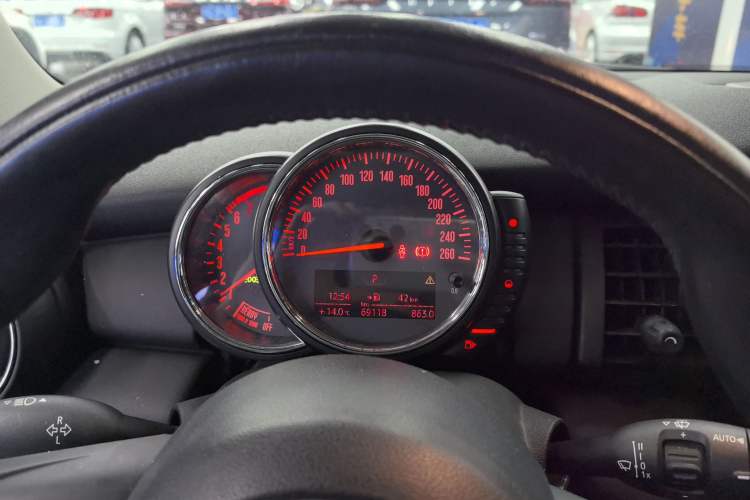 Used  MINI 2014 1.2T ONE+
