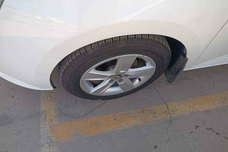 Used Skoda Fabia 2017 1.4L Automatic Car Enjoy Edition
