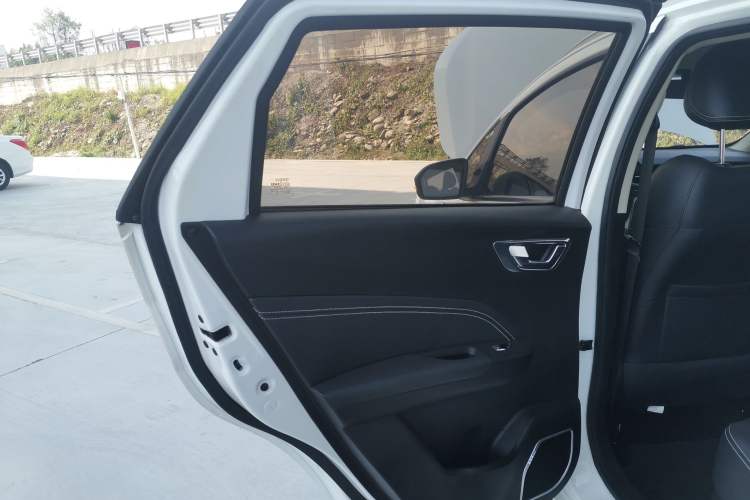 Used Geely Auto Vision X3 2017 1.5L Manual Elite Model