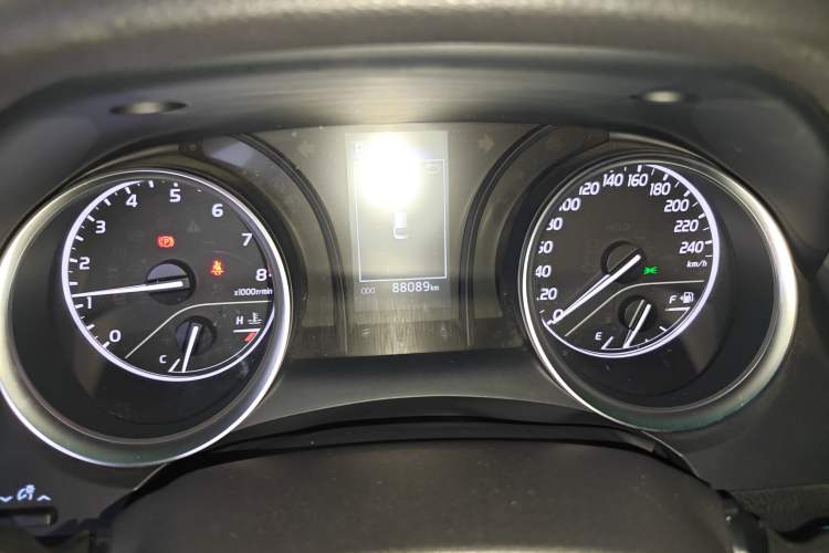 Used Toyota Camry 2022 2.0GVP Premier Edition
