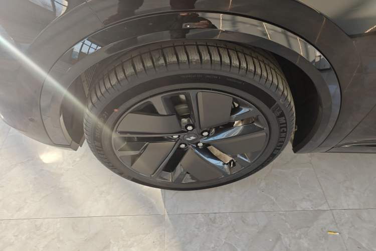 Used Li Auto L9 2025 Ultra Smart Refreshed Edition