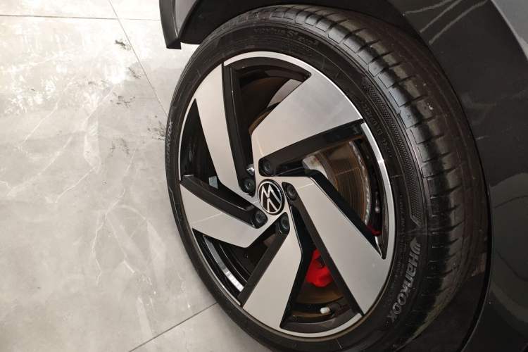 Used Volkswagen Golf GTI 2023 380TSI DSG GTI
