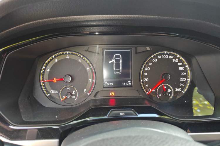 Used Volkswagen Bora 2019 1.5L Manual Fashion Edition
