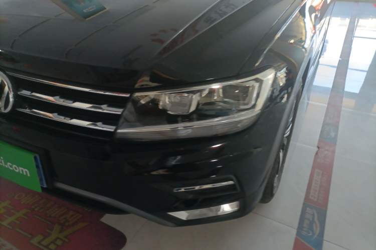 Used Volkswagen Tiguan L 2019 Updated Version 330TSI Automatic Two-Wheel Drive Panoramic Comfort Edition China VI Standard