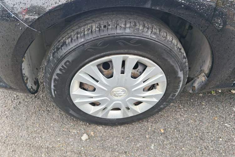 Used Buick Excelle 2015 1.5L Manual Classic Trim
