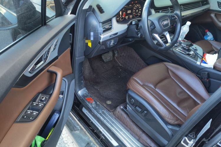 Used Audi Q7 2018 40 TFSI Comfort Model