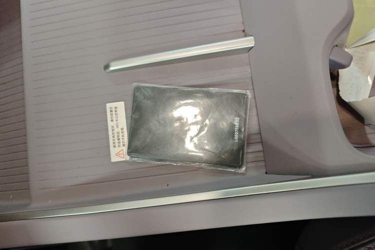 Used ONVO L60 2024 60 kWh Rear-Drive Version