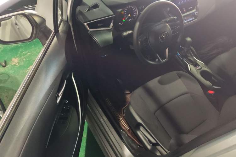 Used Toyota Levin 2019 Dual-Engine 1.8H E-CVT Luxury Edition China VI Standard