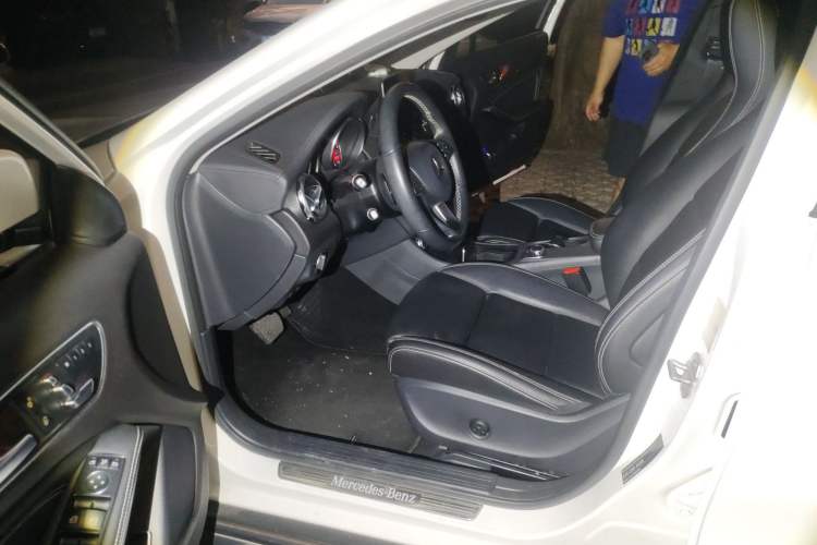 Used Mercedes-Benz GLA 2017 GLA 220 4MATIC Luxury Model