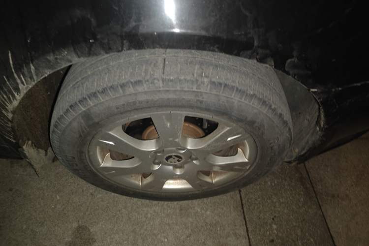 Used Skoda Octavia 2015 Classic Model 1.6L Manual Eado Version