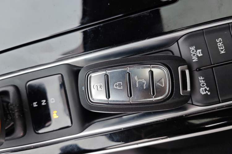 Used Roewe i6 MAX New Energy 2023 EV 420 Skyroof Special Edition
