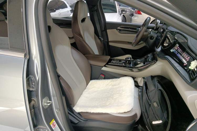 Used BYD Qin PLUS 2023 Champion Edition DM-i 55KM Leading Model
