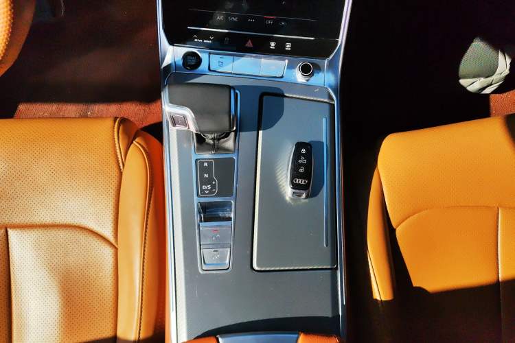 Used Audi A6L 2023 Revised 40 TFSI Luxury Prestige Edition
