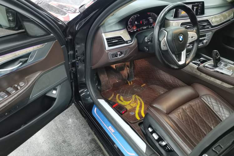 Used BMW 7 Series 2019 Restyled 740Li Leading Luxury Package
