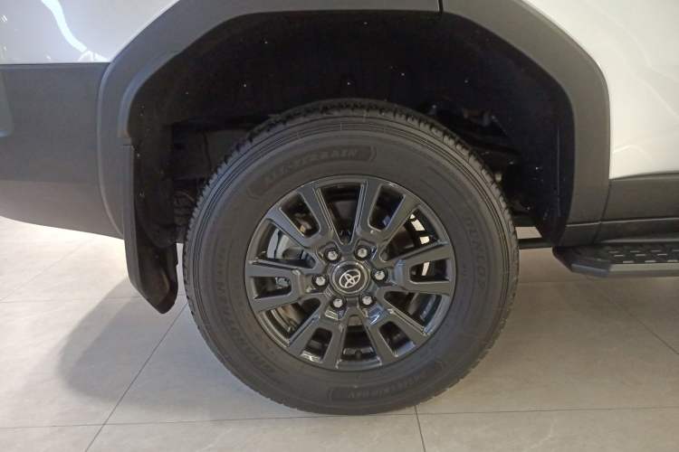 Used Toyota Prado 2024 2.4T All-Terrain TX Version 5 Seats
