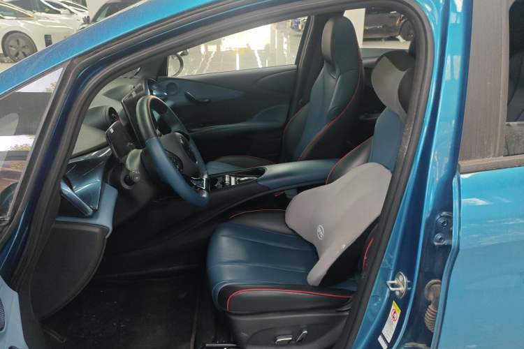 Used BYD Dolphin 2021 405 km Fashion Edition
