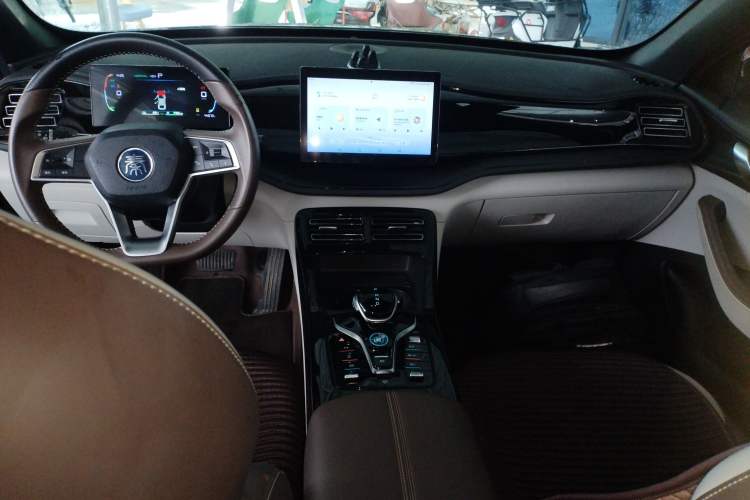 Used BYD Qin PLUS 2024 HONOR Edition DM-i 55KM Leading Model
