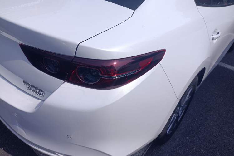 Used Mazda Mazda 3 Axela 2022 2.0L Automatic Zhiqing Edition
