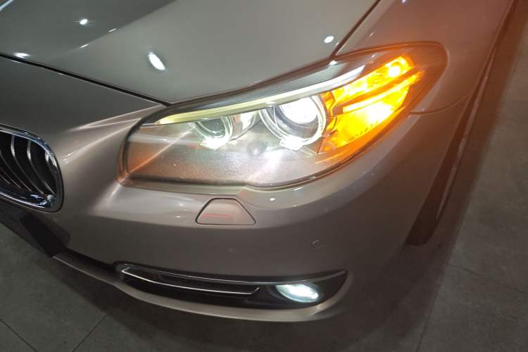 Used BMW 5 Series 2014 525Li Luxury Design Package