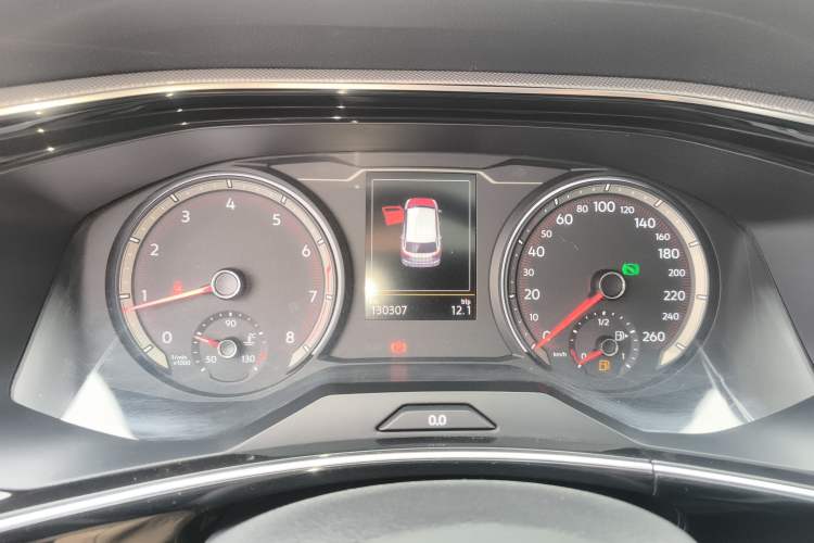 Used Volkswagen Tayron 2019 330TSI Two-Wheel-Drive Luxury Version China V Emission Standard
