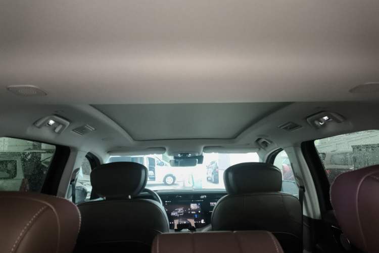 Used  Lanyue 2025 400T Four-Wheel Drive Star Prestige 7-Seater