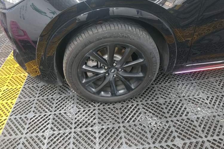 Used Li Auto ONE 2020 Extended-Range 6-Seater Version
