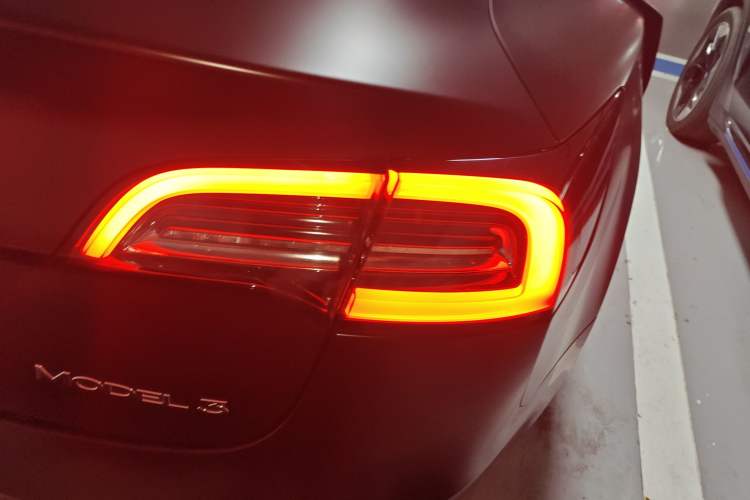 Used Tesla Model 3 2022 Rear-Wheel-Drive Version
