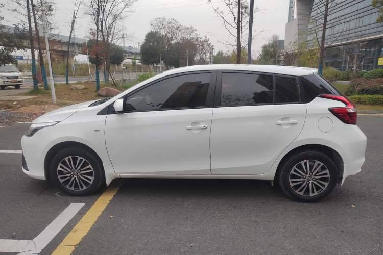 Used Toyota YARiS L 2019 1.5E CVT Dynamic Edition China VI compliant