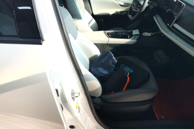 Used Changan UNI-T 2023 Second-Generation 1.5T Prestige Model
