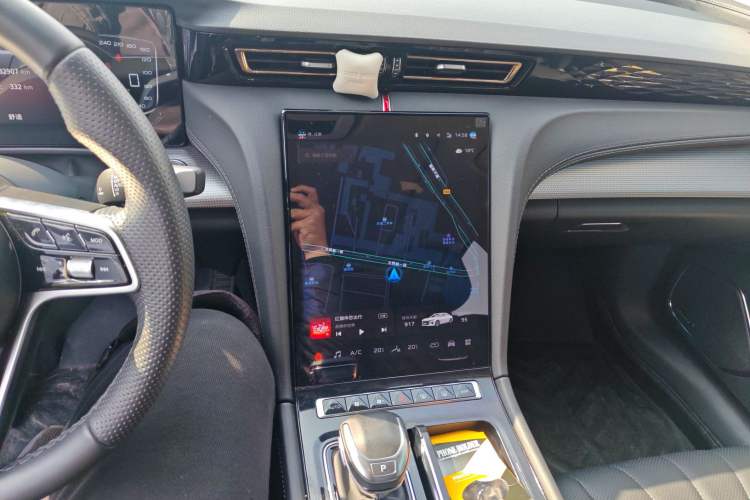 Used Hongqi H5 2023 2.0T Automatic Smart Connect Flagship Edition
