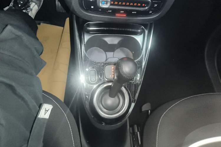 Used  fortwo 2018 1.0L 52kW Hardtop Passion Edition China V Standard
