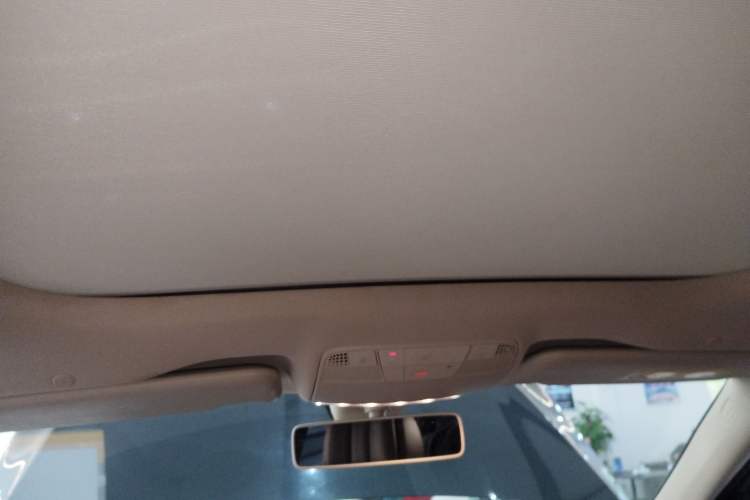 Used Mercedes-Benz E-Class New Energy 2020 E 300 e L
