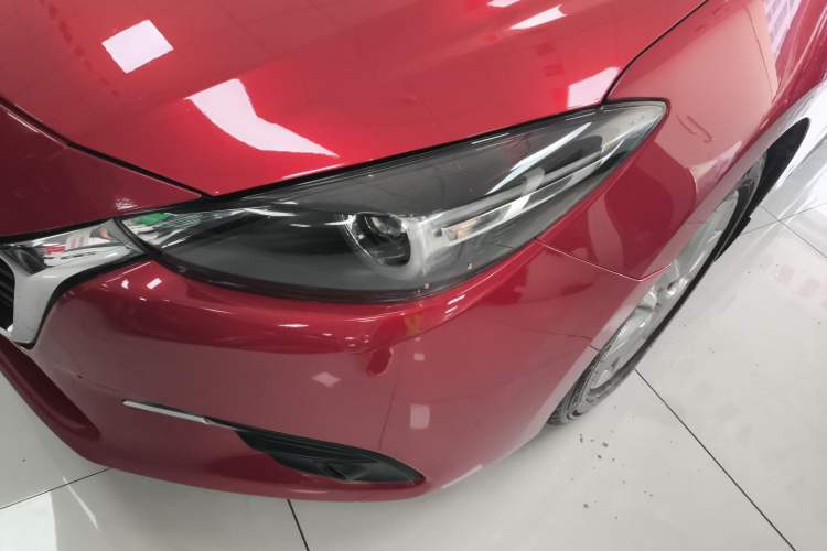 Used Mazda Mazda 3 Axela 2017 Sedan 1.5L Automatic Luxury Model Emission Standard China V
