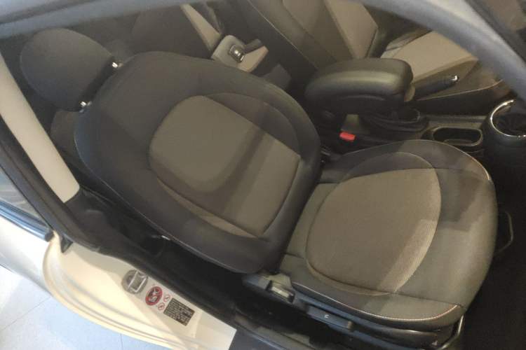 Used  MINI 2016 1.2T ONE Pioneer Edition
