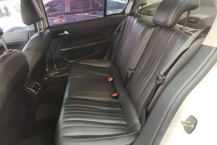 Used Peugeot 408 2019 230THP Automatic Luxury Edition China V Standard
