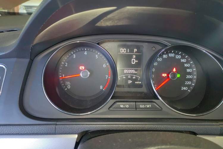 Used Volkswagen Gran Lavida 2017 230TSI DSG Comfort Edition
