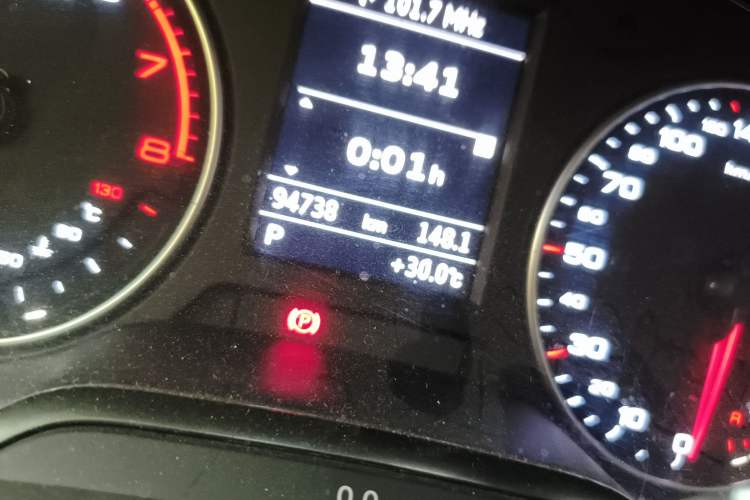 Used Audi A3 2014 Limousine 35 TFSI Automatic Fashion Model
