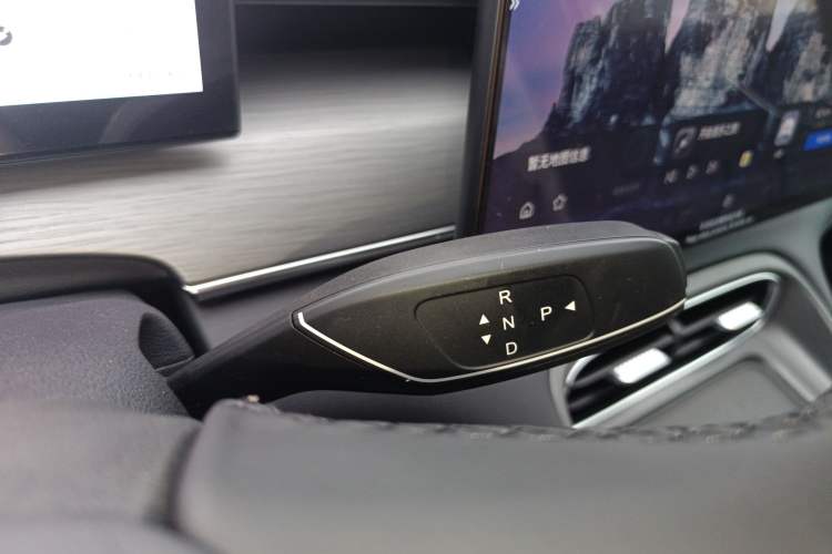 Used Chery Tiggo 8 PLUS C-DM 2025 1.5T 116 km Comfort Version 5 Seats