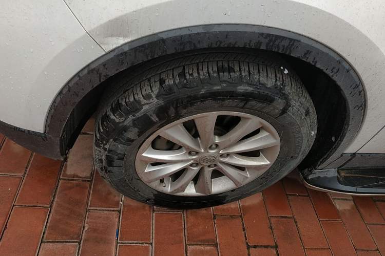 Used Buick Envision 2014 28T Four-Wheel Drive Elite Model
