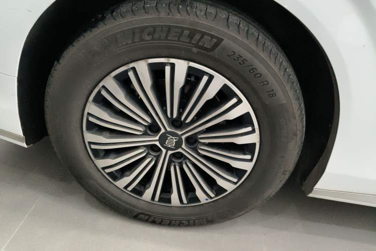 Used BYD Xia 2025 DM-i 1.5T 180km Beyond Edition