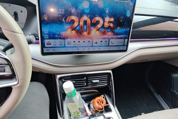 Used BYD Tang New Energy 2025 DM-i 115KM Flagship Model
