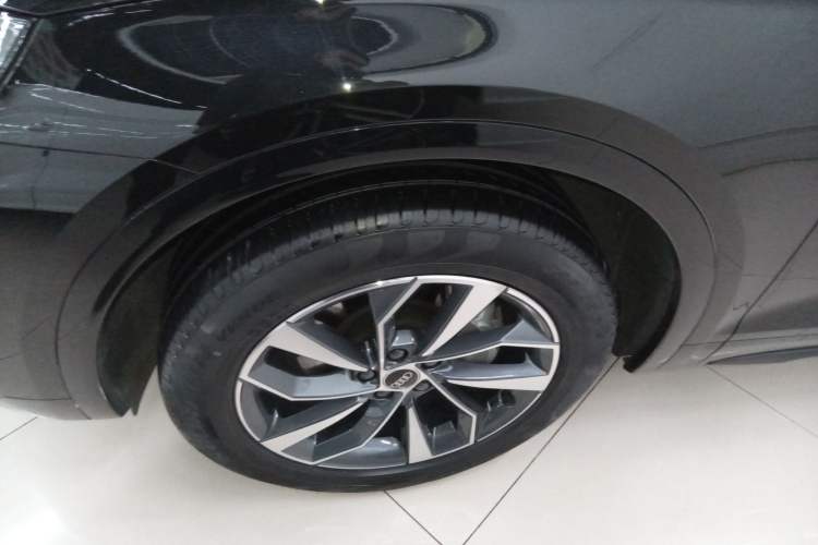 Used Audi Q5L 2023 40T Luxury Dynamic Model